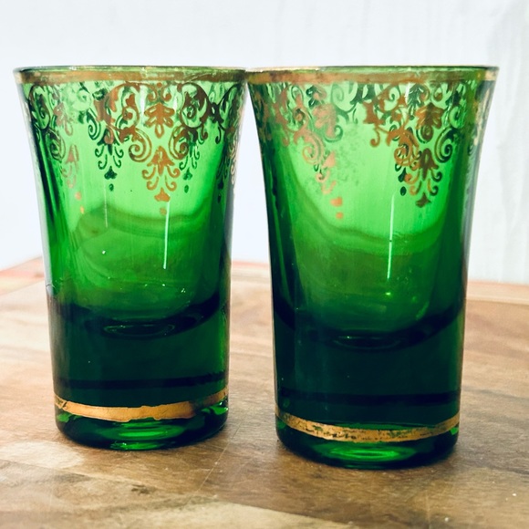 Mid century, green glass decanter set Blown Glass with 22k Gold - Picture 8 of 12